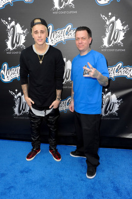 07.12 | Grande inauguração da sede da West Coast Customs em Burbank, Califórnia.