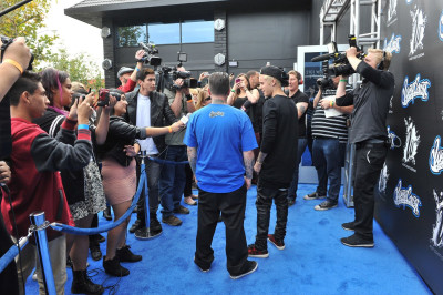 07.12 | Grande inauguração da sede da West Coast Customs em Burbank, Califórnia.