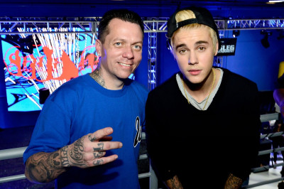 07.12 | Grande inauguração da sede da West Coast Customs em Burbank, Califórnia.