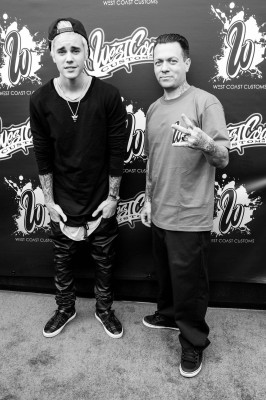 07.12 | Grande inauguração da sede da West Coast Customs em Burbank, Califórnia.