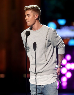 27.07 | Young Hollywood Awards, apresentado por Samsung Galaxy.