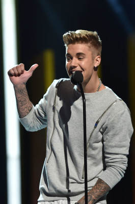 27.07 | Young Hollywood Awards, apresentado por Samsung Galaxy.