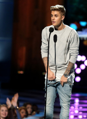 27.07 | Young Hollywood Awards, apresentado por Samsung Galaxy.