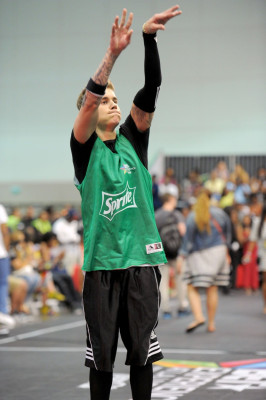 28.06 | BET Experience no L.A. LIVE — Jogo de Basquete das Celebridades da Sprite.