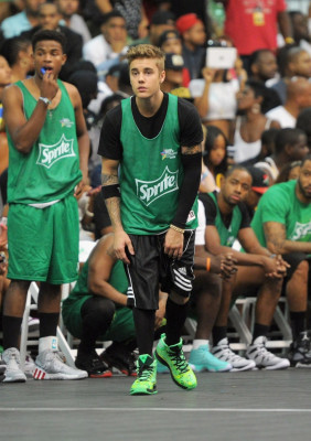 28.06 | BET Experience no L.A. LIVE — Jogo de Basquete das Celebridades da Sprite.