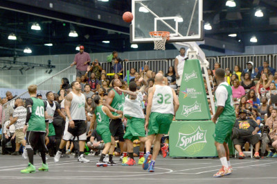 28.06 | BET Experience no L.A. LIVE — Jogo de Basquete das Celebridades da Sprite.