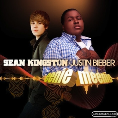 Capas e Materiais Oficiais