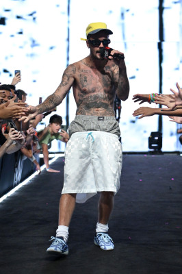 18.07 | Performando no 3º dia do Fanatics Fest NYC, em Nova York.