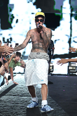 18.07 | Performando no 3º dia do Fanatics Fest NYC, em Nova York.