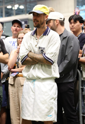 18.07 | Participando do 3º dia do Fanatics Fest, em Nova York.