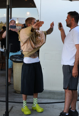 09.04 | Tomando café com amigos em Palm Springs.