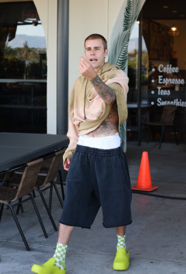 09.04 | Tomando café com amigos em Palm Springs.