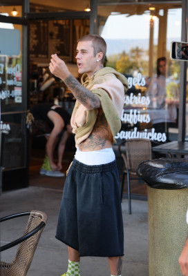 09.04 | Tomando café com amigos em Palm Springs.