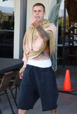 09.04 | Tomando café com amigos em Palm Springs.