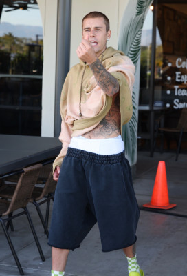 09.04 | Tomando café com amigos em Palm Springs.