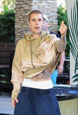 09.04 | Tomando café com amigos em Palm Springs.