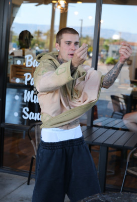 09.04 | Tomando café com amigos em Palm Springs.
