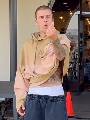 09.04 | Tomando café com amigos em Palm Springs.