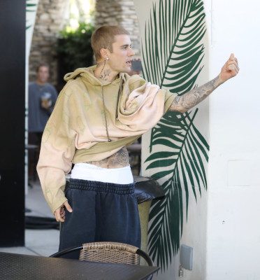09.04 | Tomando café com amigos em Palm Springs.