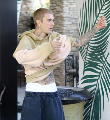 09.04 | Tomando café com amigos em Palm Springs.