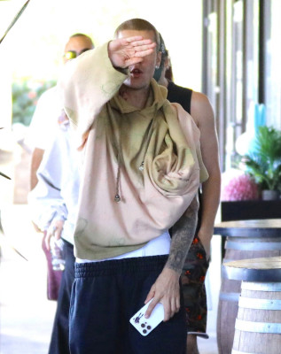 09.04 | Tomando café com amigos em Palm Springs.