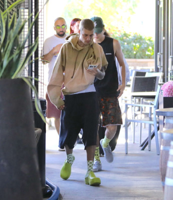09.04 | Tomando café com amigos em Palm Springs.