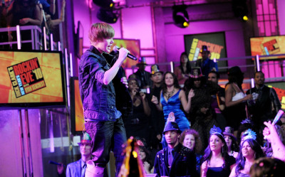 31.12 | A Festa de Ano Novo de Dick Clark com Ryan Seacrest