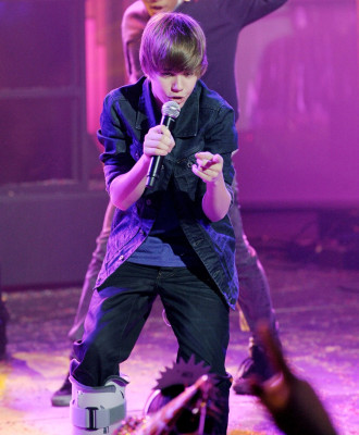 31.12 | A Festa de Ano Novo de Dick Clark com Ryan Seacrest