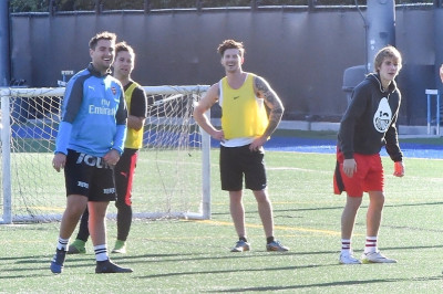 21.12 | Jogando futebol na University of California em Los Angeles, CA.