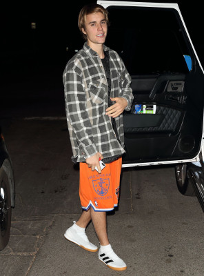 19.12 | Justin Bieber em Studio City, CA.