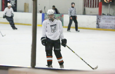 18.12 | Justin Bieber no Los Angeles Kings Valley Ice Center em Panorama City, CA.