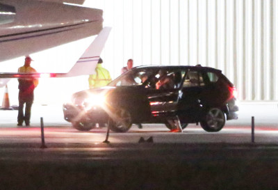 17.12 | No aeroporto Van Nuys em Los Angeles, CA