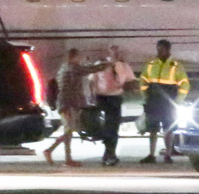 17.12 | No aeroporto Van Nuys em Los Angeles, CA