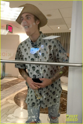 01.03 | Fazendo trabalho social em uma creche em Miami, FL