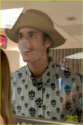 01.03 | Fazendo trabalho social em uma creche em Miami, FL