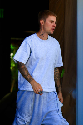 03.09 | Deixando uma academia em West Hollywood.