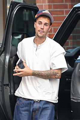 10.09 | Tomando um sorvete por Beverly Hills, CA.