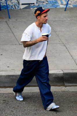 10.09 | Tomando um sorvete por Beverly Hills, CA.