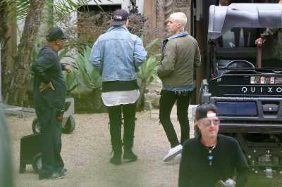 27.02 | Justin Bieber é fotografado em Malibu, CA