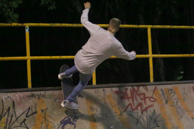 29.03 | Justin Bieber andando de skate no Aterro do Flamengo no Rio de Janeiro