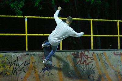 29.03 | Justin Bieber andando de skate no Aterro do Flamengo no Rio de Janeiro