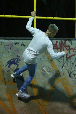 29.03 | Justin Bieber andando de skate no Aterro do Flamengo no Rio de Janeiro