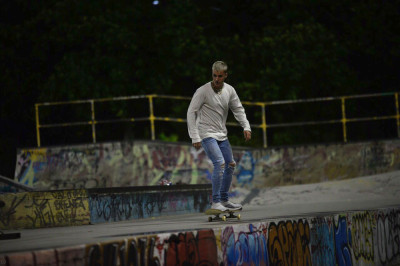 29.03 | Justin Bieber andando de skate no Aterro do Flamengo no Rio de Janeiro