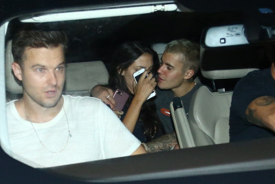 29.03 | Justin Bieber chegando em seu hotel no Rio de Janeiro