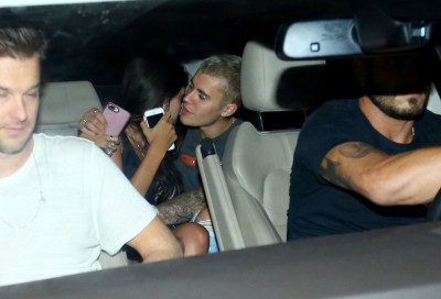 29.03 | Justin Bieber chegando em seu hotel no Rio de Janeiro