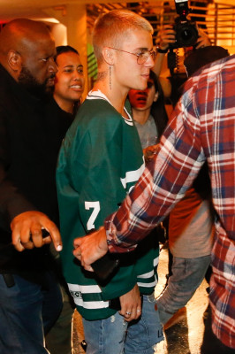 30.03 | Justin Bieber é fotografado no Rio de Janeiro, Brasil
