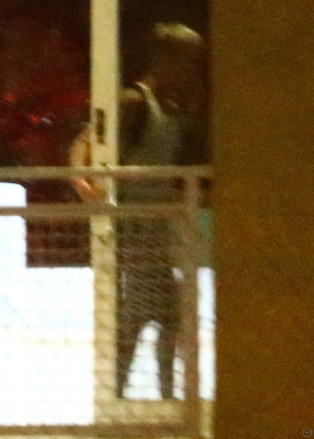 17.04 | Justin Bieber é fotografado em Miami, Flórida