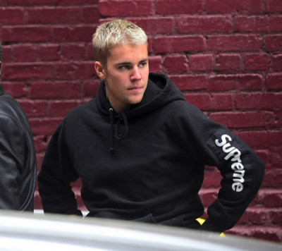 30.04 | Justin Bieber na igreja Hillsong em Nova Iorque