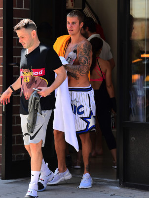 21.05 | Justin Bieber é fotografado em Nova Iorque