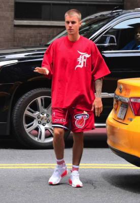 24.05 | Justin Bieber deixando uma academia em Nova Iorque, NY